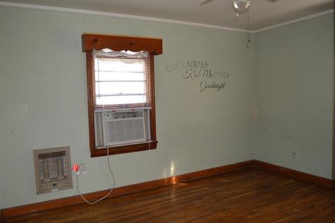 401 Dull St, Dickson, TN 37055 photo 6