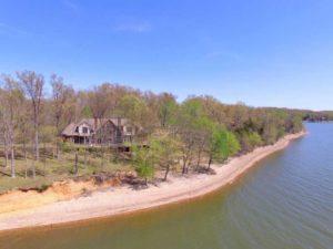572 Eagle Shore Dr, Dover, TN 37058 photo 4