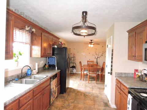 259 Bell Rd, Morrison, TN 37357 photo 8