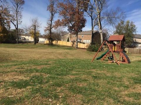 2008 Flocking Dr, Spring Hill, TN 37174 photo 4