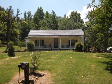 2041 Jackson Hollow Rd, Goodspring, TN 38460 photo 1