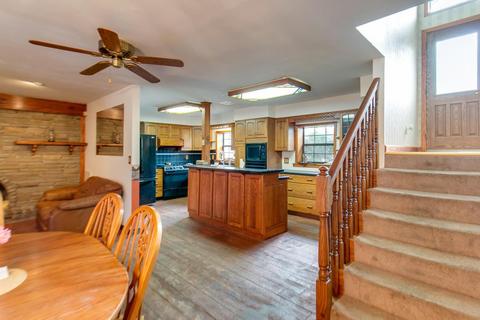 132 Timbertops Dr, Dover, TN 37058 photo 4