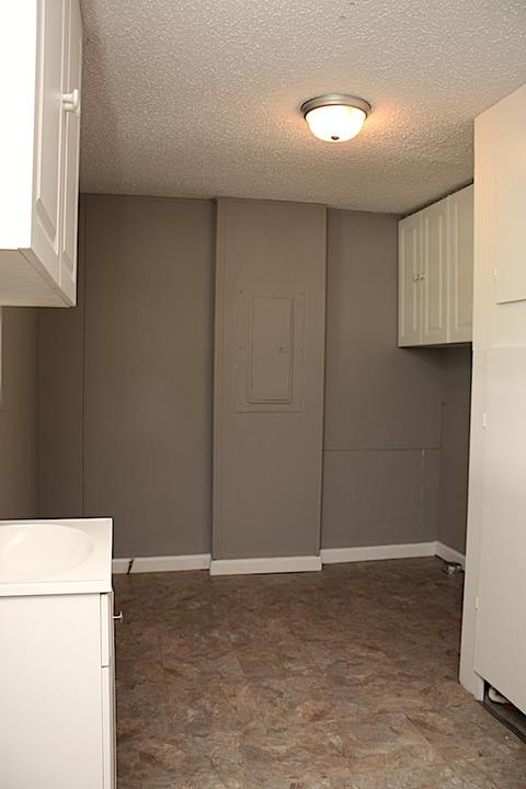 5683 Lakeview Rd, Springfield, TN 37172 photo 16