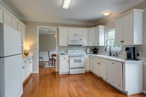 100 Meadowood Loop, Burns, TN 37029 photo 10