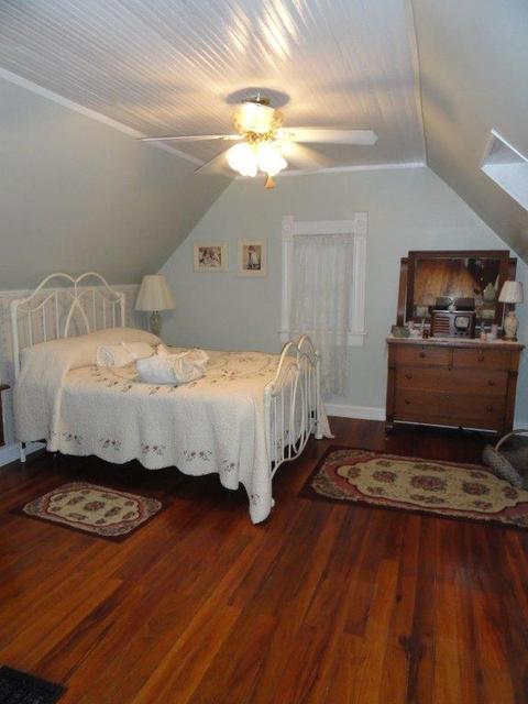 830 Red Hill Rd, Normandy, TN 37360 photo 18