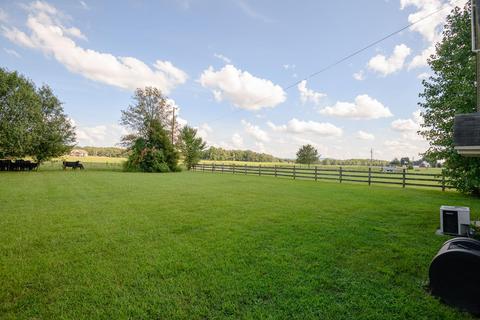 704 Hickory Grove Rd, Morrison, TN 37357 photo 3