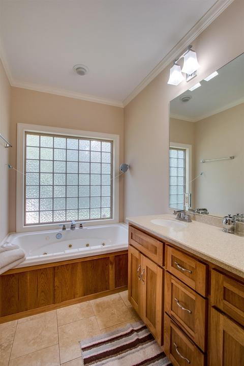 8589 Silverview Ln, Silver Point, TN 38582 photo 17