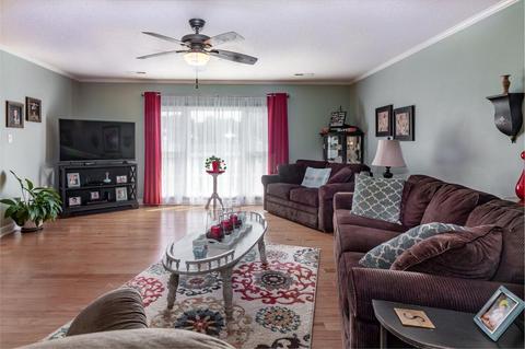606 E Main St, Loretto, TN 38469 photo 15