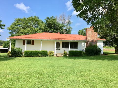 1540 Manley Loop, Dickson, TN 37055 photo 1