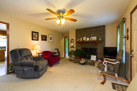3839 Armstrong Rd, Springfield, TN 37172 photo 12