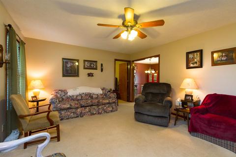 3839 Armstrong Rd, Springfield, TN 37172 photo 11