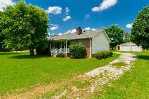 3839 Armstrong Rd, Springfield, TN 37172 photo 1