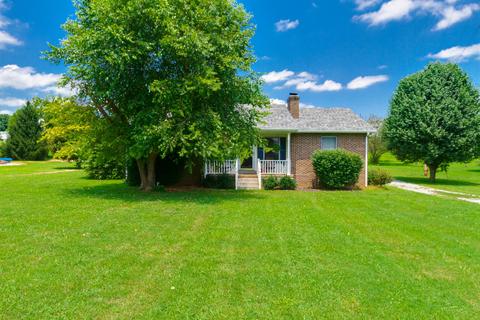 3839 Armstrong Rd, Springfield, TN 37172 photo 2