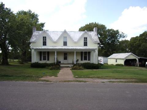 320 Circle Dr, Prospect, TN 38477 photo 1