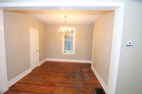 204 Circle Dr, Springfield, TN 37172 photo 5