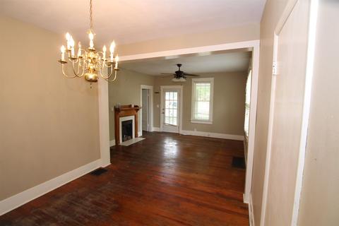 204 Circle Dr, Springfield, TN 37172 photo 4