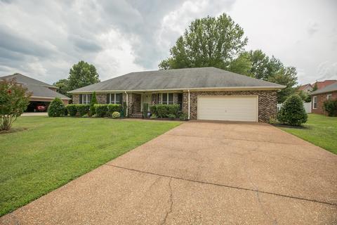 1902 Brighton Dr, Murfreesboro, TN 37130 photo 3