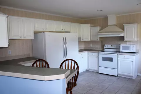 338 Penile Dr, Decherd, TN 37324 photo 6