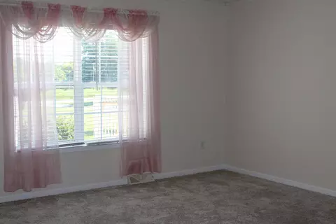 338 Penile Dr, Decherd, TN 37324 photo 11