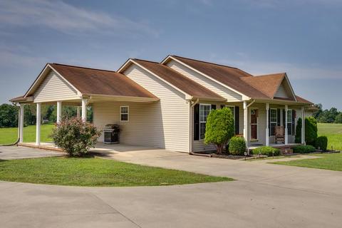 335 Busby Rd, Loretto, TN 38469 photo 3