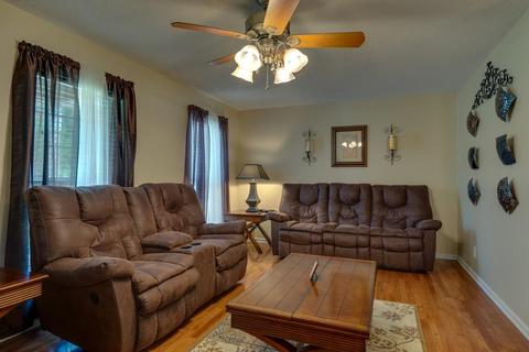 335 Busby Rd, Loretto, TN 38469 photo 6