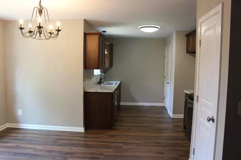 214 4th Ave E, Springfield, TN 37172 photo 5