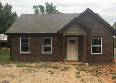 913 17th Ave E, Springfield, TN 37172 photo 1