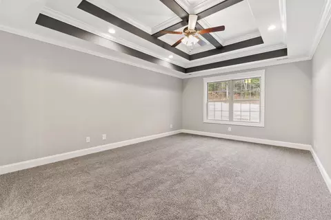 1225 Biter Rd, Cunningham, TN 37052 photo 4