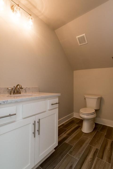 2106 Windsor St, Murfreesboro, TN 37130 photo 25