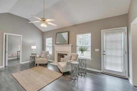 426 Forrest Pointe Dr, Murfreesboro, TN 37130 photo 7