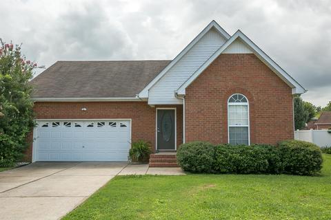 426 Forrest Pointe Dr, Murfreesboro, TN 37130 photo 2