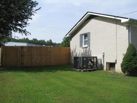 116 Marilyn Dr, Dickson, TN 37055 photo 14