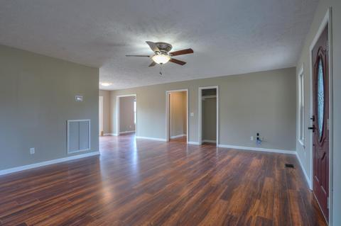 612 Murrell Rd, Dickson, TN 37055 photo 4