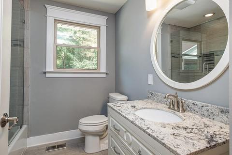 821 E Campbell Rd, Madison, TN 37115 photo 9