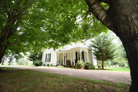 292 High St, Morrison, TN 37357 photo 2