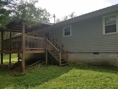 318 4th Ave N, Baxter, TN 38544 photo 2