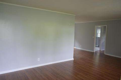 2109 Edgewood Rd, Dickson, TN 37055 photo 3