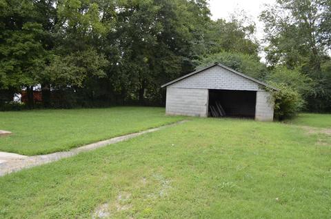 2109 Edgewood Rd, Dickson, TN 37055 photo 15