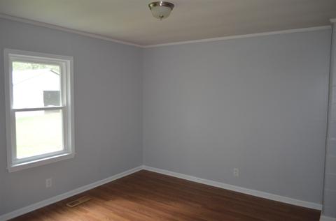 2109 Edgewood Rd, Dickson, TN 37055 photo 9