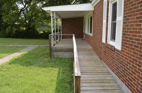 2109 Edgewood Rd, Dickson, TN 37055 photo 18