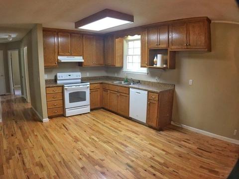3924 Cedar St, Centerville, TN 37033 photo 4