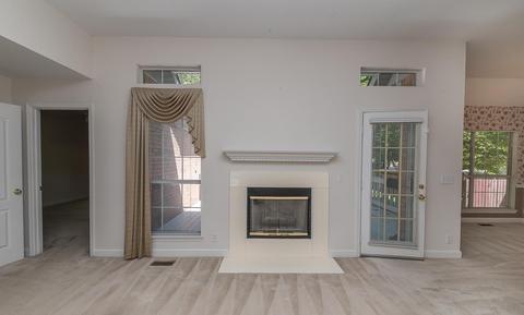 574 Forrest Pointe Dr, Murfreesboro, TN 37130 photo 4