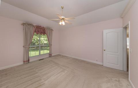 574 Forrest Pointe Dr, Murfreesboro, TN 37130 photo 9