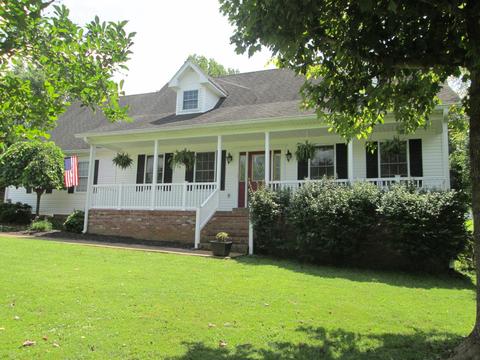 708 3rd Ave W, Springfield, TN 37172 photo 1