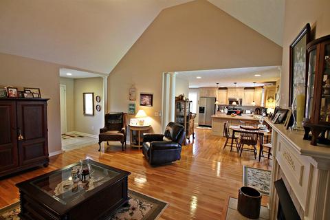 3701 Legacy Dr, Springfield, TN 37172 photo 4