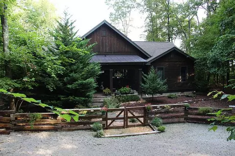 361 Saddle Tree Ln, Sewanee, TN 37375 photo 1