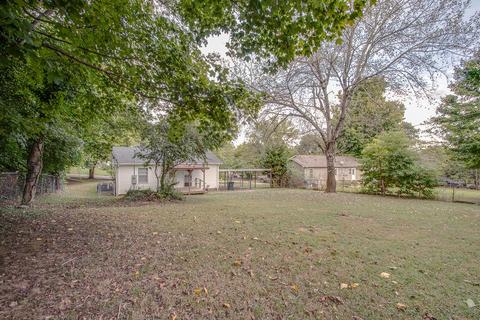 102 E Ray St, Dickson, TN 37055 photo 10