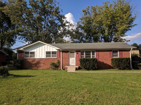 1511 Eagle St, Murfreesboro, TN 37130 photo 1