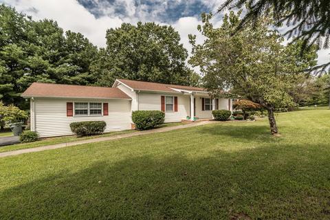 683 Lakeside Dr, Springfield, TN 37172 photo 3