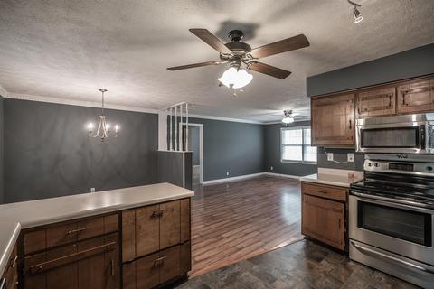 683 Lakeside Dr, Springfield, TN 37172 photo 9